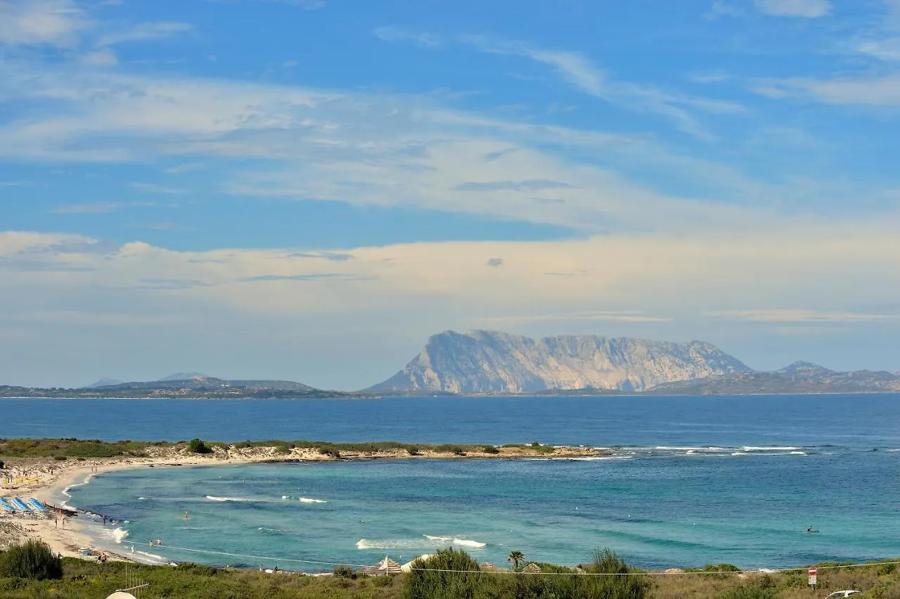 Villa Isuledda Beach 圣特奥多罗