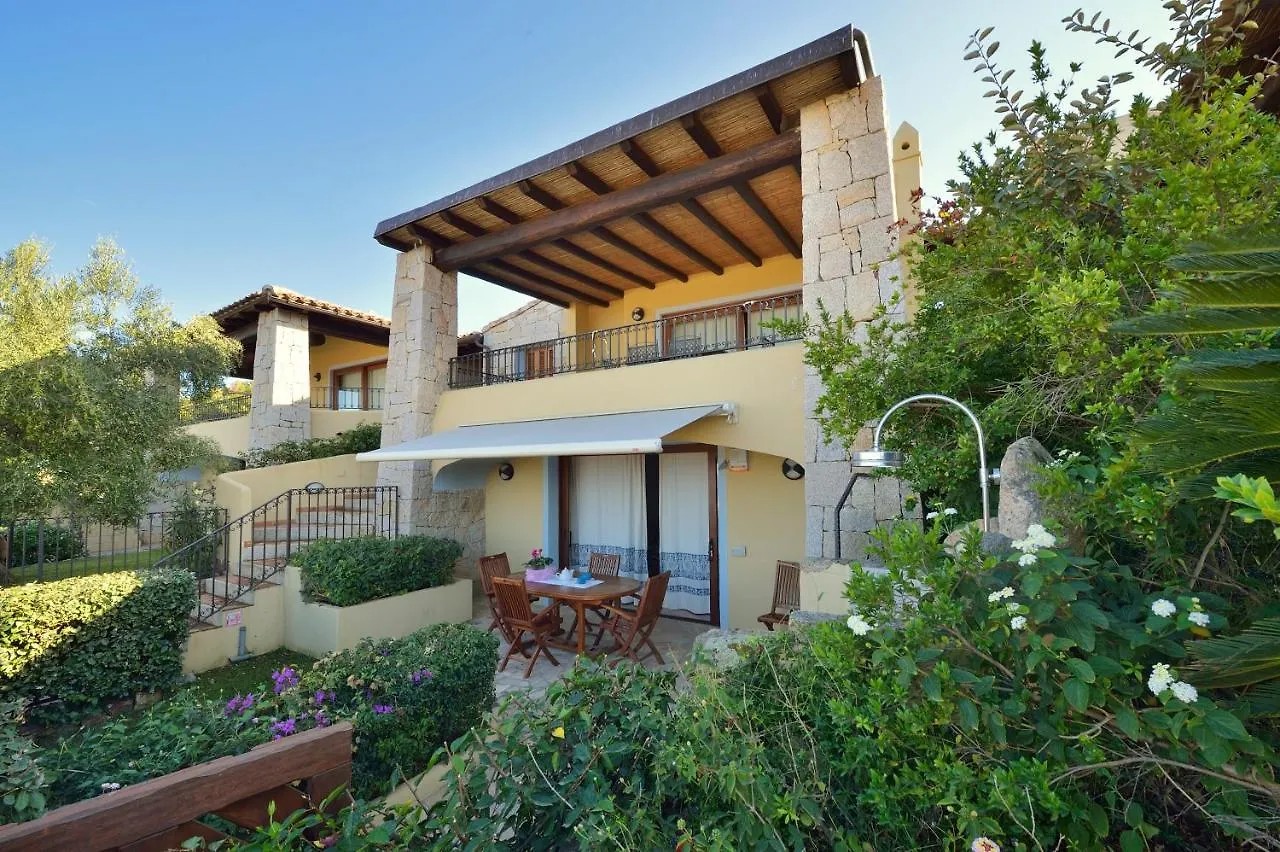 Villa Isuledda Beach contacts